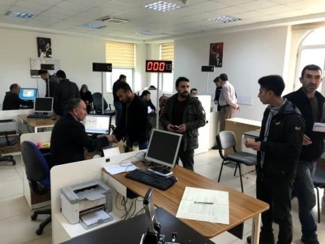 Siirt genelinde Nüfus ve Vatandaşlık müdürlüklerinde korona virüs nedeniyle randevu