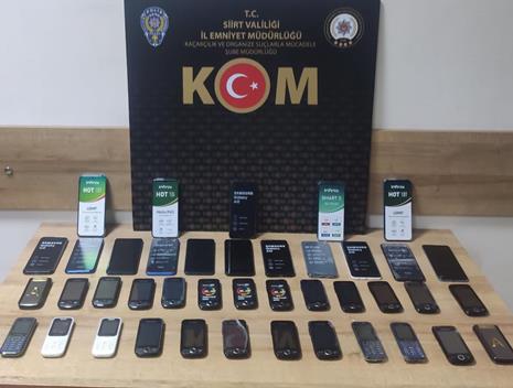 PERVARİ’DE KAÇAK CEP TELEFONU OPERASYONU: 1 GÖZALTI