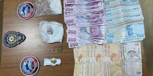 Siirt Polisi Uyuşturucu Tacirlerine Geçit Vermiyor