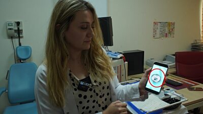 Siirt’te 10 Yaşındaki Çocuğun Boğazından Çıkan Şaşırttı
Siirt'te tekrarlayan burun kanaması