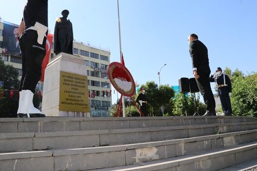 Atatürk’ün Doğu Cephesi Kolordu Müfettişi olarak 14 Eylül 1916’da Siirt’i