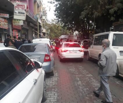 Siirt’te 4 katlı bir binanın çatı katından düşen 35 yaşlarındaki