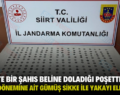 SİİRT’TE BİR ŞAHIS BELİNE DOLADIĞI POŞETTE ROMA DÖNEMİNE AİT GÜMÜŞ SİKKE İLE YAKAYI ELE VERDİ