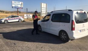 SİİRT’TE ÇEŞİTLİ SUÇLARDAN ARANAN 3 ŞAHIS YAKALANDI