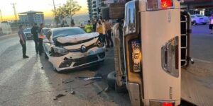 SİİRT’TE İKİ ARAÇ KAFA KAFAYA ÇARPIŞTI: 3 YARALI