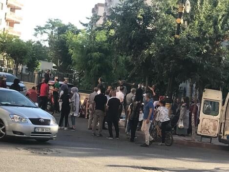 Siirt’te kimliği belirsiz bir kişi takip ettiği bir kadına mektup