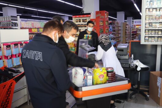 Ticaret Bakanlığı tarafından 81 ilde haksız fiyat artışlarına karşı 81