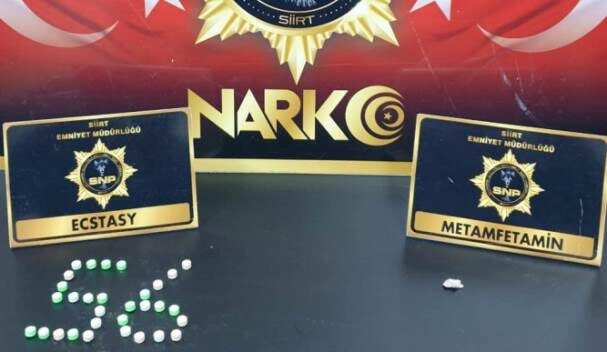 Siirt Emniyet Müdürlüğünce ‘Narkotik Suçlarının Önlenmesine’ yönelik kent genelinde düzenlenen