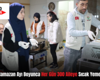 Siirt Vakfı Ramazan Ayı Boyunca Her Gün 300 Aileye Sıcak Yemek Dağıtıyor