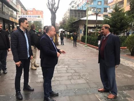 Siirt Valisi Ali Fuat Atik, kent merkezinin işlek caddelerini gezerek,