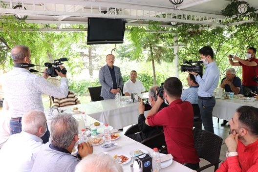 Cumhurbaşkanı Recep Tayyip Erdoğan’ın imzasıyla Resmi Gazete’de yayımlanan atama kararlarıyla Denizli Valiliğine atanan Siirt Valisi