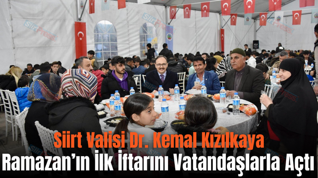 Siirt Valisi Dr. Kemal Kızılkaya Ramazan’ın İlk İftarını Vatandaşlarla Açtı