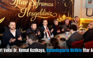 Siirt Valisi Dr. Kemal Kızılkaya, Vatandaşlarla Birlikte İftar Açtı