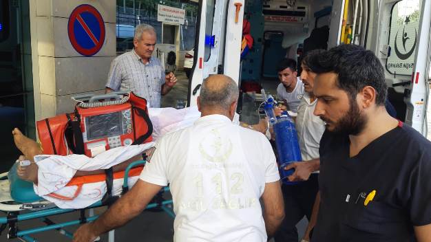 KURTALAN’DA ELEKTRİK AKIMINA KAPILAN ADAM AĞIR YARALANDI