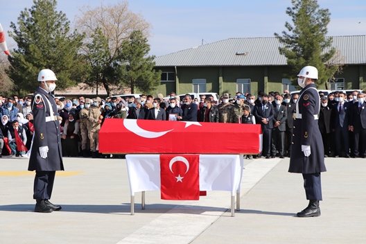 SİİRT’Lİ ŞEHİT ER SÜLEYMAN SUNGUR’A HAZİN TÖREN