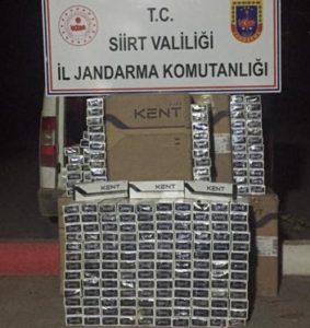 Siirt İl Jandarma Komutanlığı ekiplerince şüphe üzerine durdurulan bir araçta