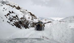 SİİRT’TE 95 KÖY YOLU ULAŞIMA AÇILDI