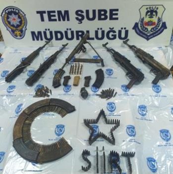 Siirt kent merkezinde bir mahallede tespit edilen arazide yapılan aramada