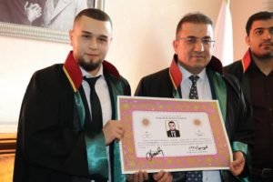 Siirt’te stajını başarıyla tamamlayarak ruhsatını almaya hak kazanan Barış Uras,