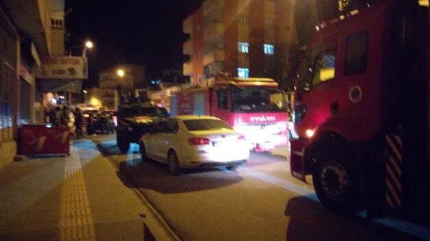 Siirt’te bunalıma giren bir baba üç çocuğunu rehin aldı. Tillo