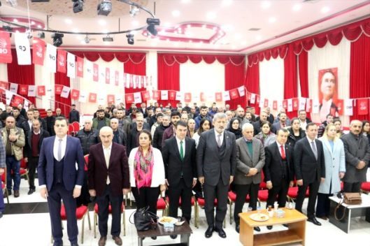 CHP Siirt İl Kongresinde mevcut başkan Nevaf Bilek yeniden getirildi.