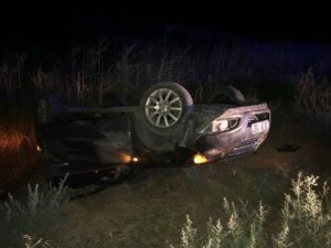 Siirt’te, direksiyon hâkimiyeti kaybolan bir otomobil yoldan çıkarak Başur deresine