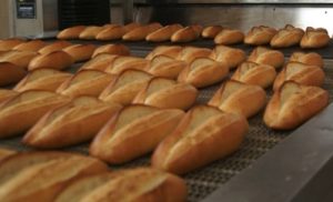 Siirt’te ekmek fiyatları zamlandı. Fırıncılar Odası ekmeğe yapılan zam tepki