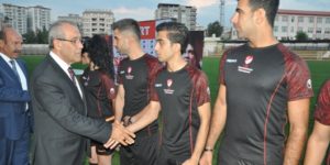 SİİRT’TE HAKEMLER VE GÖZLEMCİLER SEZONU AÇTI