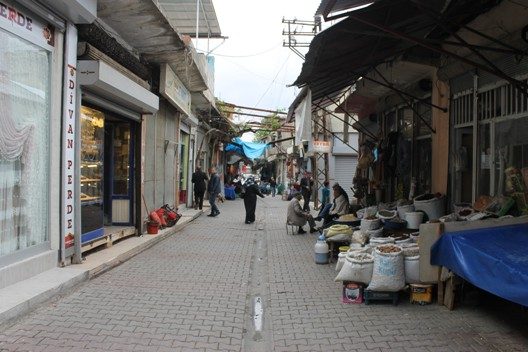 Siirt’’in Helvacılar çarşısında 2 gün içerisinde 3 işyeri hırsızlar tarafından