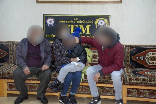 Siirt’te güvenlik güçlerinin ikna çalışmaları sonucu 1993 ve 1999 yılında terör örgütüne