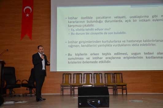 Siirt Sağlık Müdürlüğü, son zamanlarda Türkiye’de artış gösteren intihar olaylarına