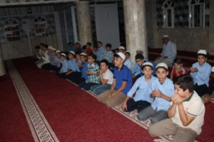 Siirt İl Müftülüğü’ne bağlı Camilerde başlatılan yaz Kur’an kursları eğitimlerinin