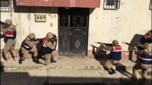 Siirt İl Jandarma Komutanlığı ekipleri, kent merkezinde terör örgütü ‘PKK’ya