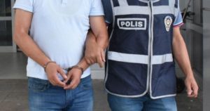 Siirt’te, terör örgütü PKK’ya yardım ve yataklık yaptıkları suçlamasıyla aranan 2