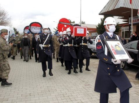 Siirt İl Jandarma Komutanlığı’na bağlı Sağırsu Jandarma Karakol Komutanlığında 21