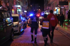 Siirt’te iki grup arasında çıkan silahlı kavgada 1 kişi yaralandı.