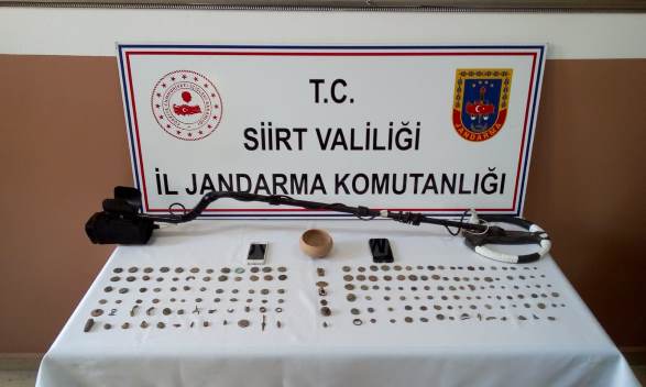 SİİRT’TE TARİHİ ESER KAÇAKÇILARINA OPERASYON