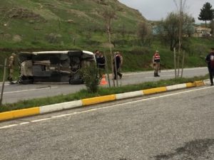 Siirt-Kurtalan karayolunun 7.kilometresindeki Yağmurtepe (Xuşena) köyü civarında sık sık kazaların