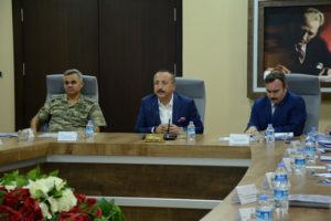 Siirt’te Seçim Güvenliği Toplantısı, Vali Ali Fuat Atik başkanlığında gerçekleştirildi.