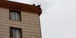 SİİRT’TE DÜŞEN YILDIRIM KIZ YURDUNA İSABET ETTİ
