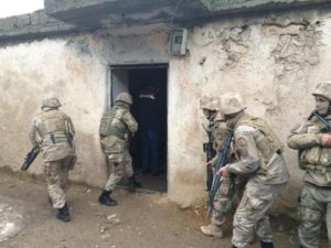 Siirt İl Jandarma Komutanlığı ekiplerince, Eruh’ta PKK/KCK terör örgütüne yardım