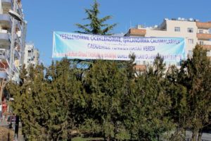 Siirt’te Güres Caddesi esnafı, Siirt Belediye Başkan Vekili Ceyhun Dilşad
