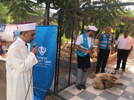 BAŞKAN ERDOĞAN’IN VEKÂLET VERDİĞİ KURBANLAR SİİRT’TE KESİLDİ