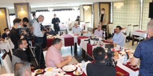 VALİ HACIBEKTAŞOĞLU GAZETECİLERLE BULUŞTU