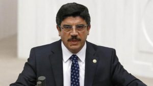 Cumhurbaşkanı Danışmanı Prof.Dr.Yasin Aktay’ın kayınpederi Hacı Mehmet Ayyıldızoğlu hayatını kaybetti.
