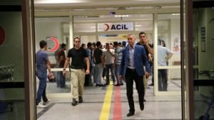 Siirt’te gördüğü yılana av tüfeğiyle ateş etmek isteyen çocuk, kendisi