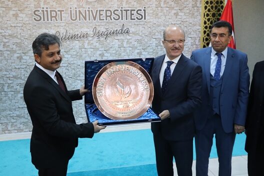 Güneydoğu Anadolu Bölgesindeki üniversiteleri ziyaret programı kapsamında Siirt’te gelen, Yükseköğretim